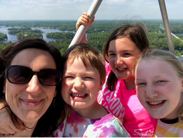 elizabeth_fam_2